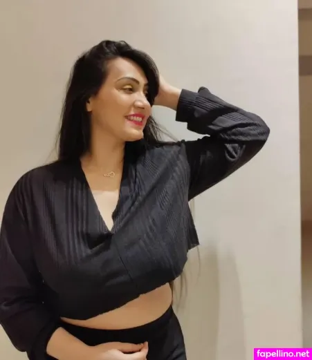 Jiya Popat OnlyFans Thumbnail #eMgIOGPu2u