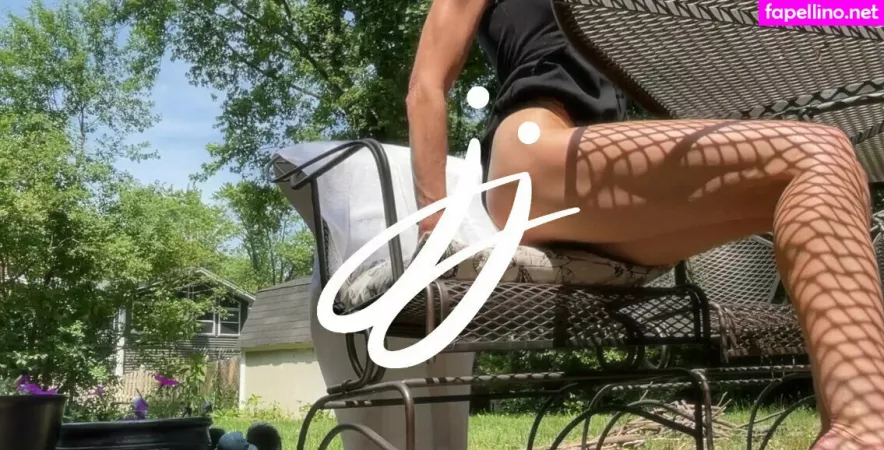 Jjfeelingfree OnlyFans Thumbnail #Qw1ahLYFRZ
