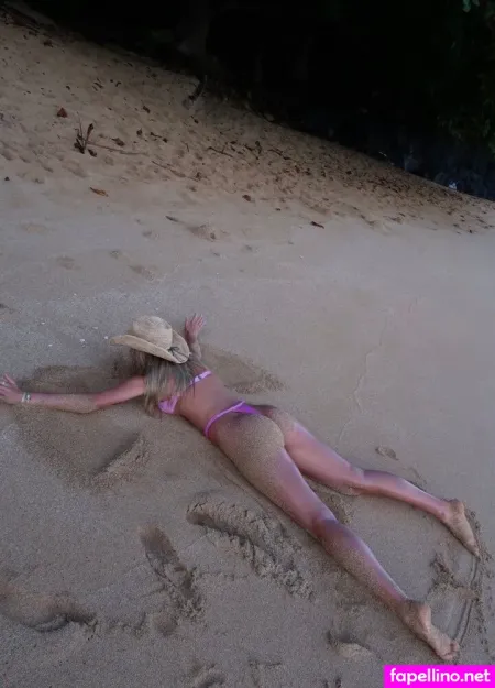 Jjuliasherman OnlyFans Thumbnail #6Q32Ycn0gN