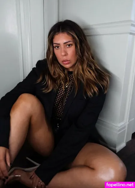 Jl Julialove OnlyFans Thumbnail #R3pbiIbu0n