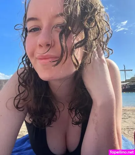 Jo Munroe 1 OnlyFans Thumbnail #GNndf5QvdZ