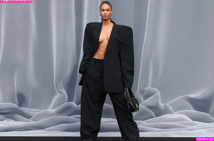 Joan Smalls OnlyFans Thumbnail #eFcUG6yGB1