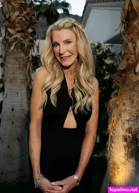 Joan Vassos Main Profile Photo