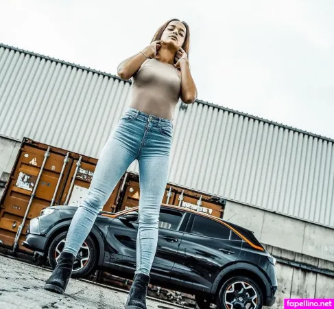 Joana 1994 OnlyFans Thumbnail #JEkAB0t9wZ