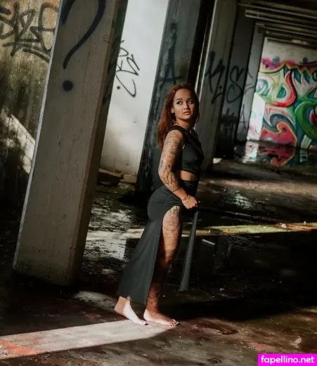 Joana 1994 OnlyFans Thumbnail #l5y2fuRjjM