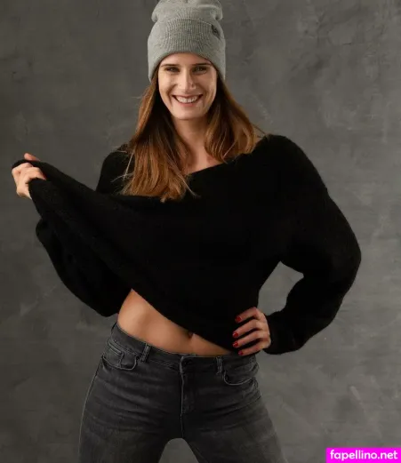 Joana Heidrich OnlyFans Thumbnail #4xo4bFfmYx