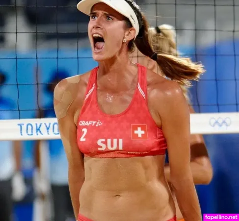 Joana Heidrich OnlyFans Thumbnail #FkeN2ZirrB