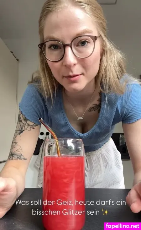 Joana Heinen OnlyFans Thumbnail #0WXDpXSF1c