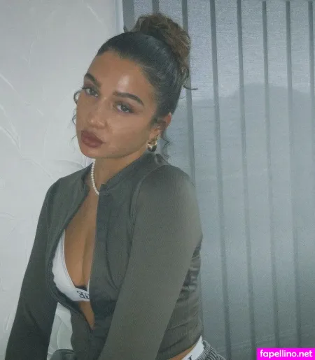 Joana Salamone OnlyFans Thumbnail #6vQFK2OZHQ