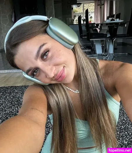 Joana Salamone OnlyFans Thumbnail #OoNodwEzSN