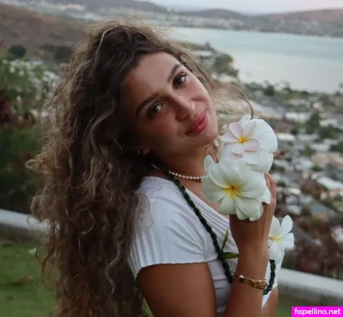 Joana Salamone OnlyFans Thumbnail #Q8g8smC58d