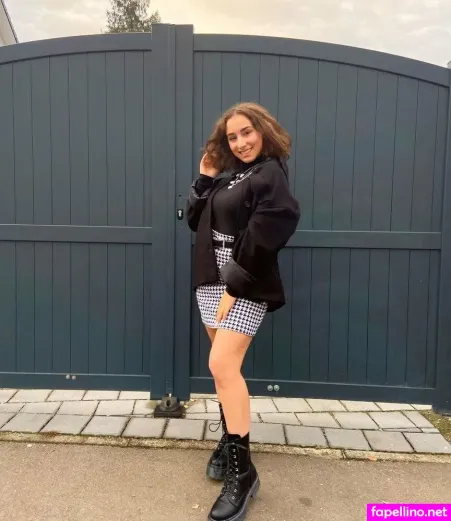 Joanachlips OnlyFans Thumbnail #LPTuFEz9IK