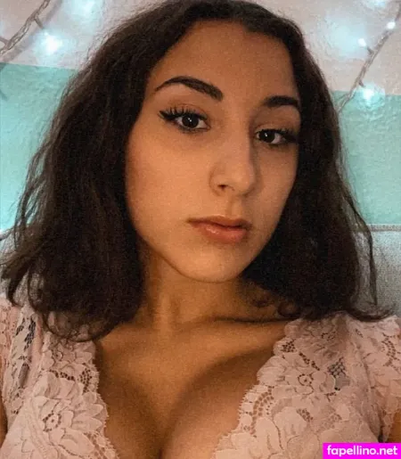 Joanachlips OnlyFans Thumbnail #N2dC72g4jr