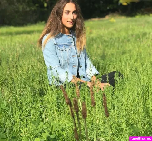Joanachlips OnlyFans Thumbnail #NHuNJK0WvJ