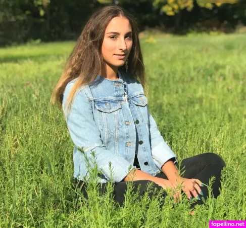 Joanachlips OnlyFans Thumbnail #nFIyh0tduw