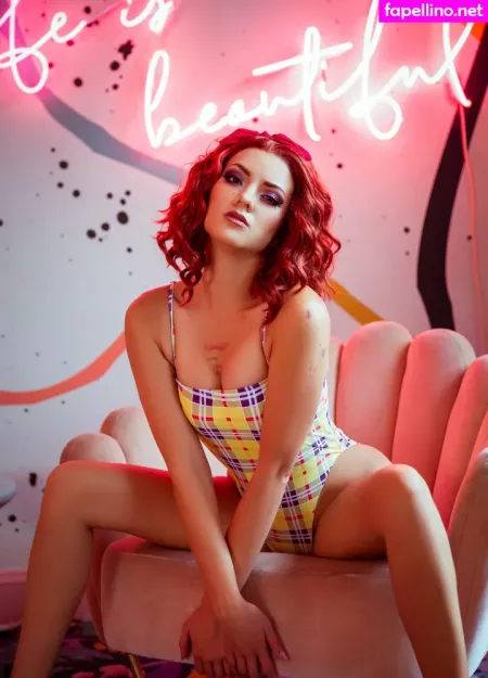 Joanie Brosas OnlyFans Thumbnail #UnPEopQDsU