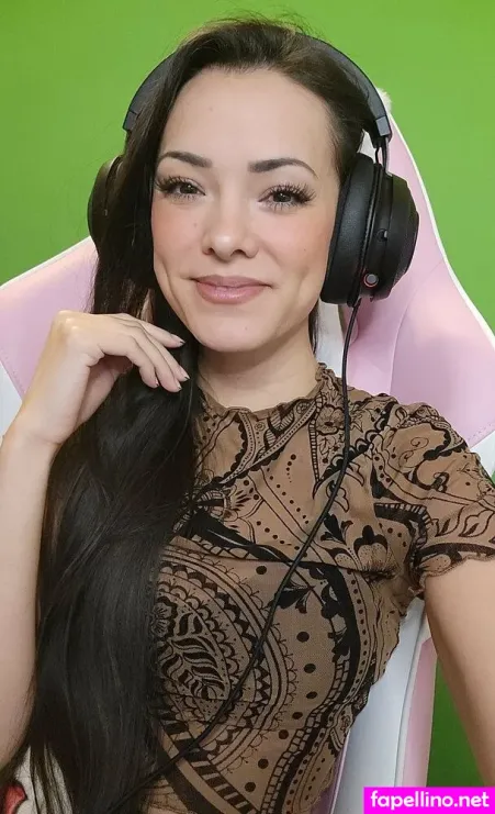 Joaniebrosas OnlyFans Thumbnail #8dzB47jnZD