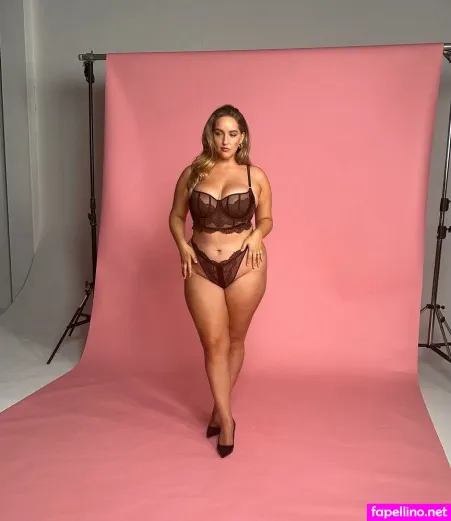 Joann Van Den Herik OnlyFans Thumbnail #R95hSOj4HT