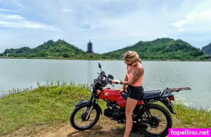 Joanna 1 OnlyFans Thumbnail #JowbOCQoHW