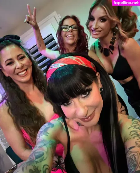 Joanna Angel OnlyFans Thumbnail #d55STOIAcx