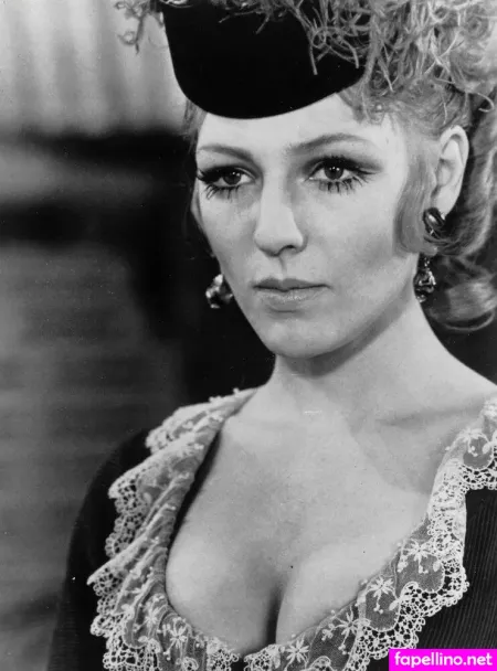 Joanna Pettet OnlyFans Thumbnail #cfxKGVJfLP