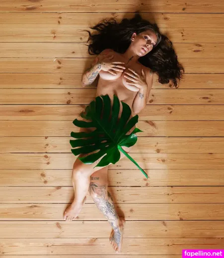 Joanna Sapphire OnlyFans Thumbnail #eTPxbgSbhH