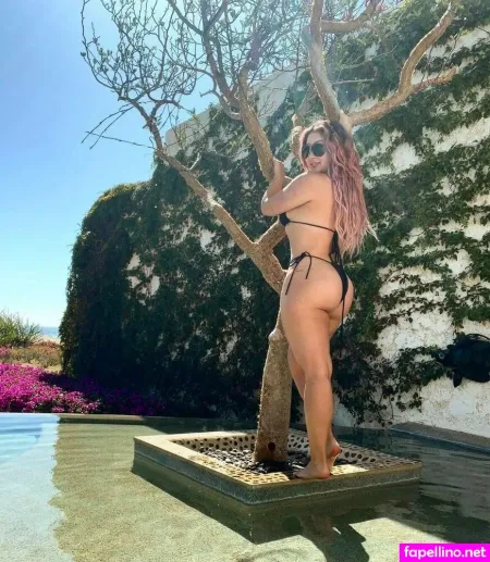 Joanna Zanella Shaub OnlyFans Thumbnail #EgZcCh8Jxb