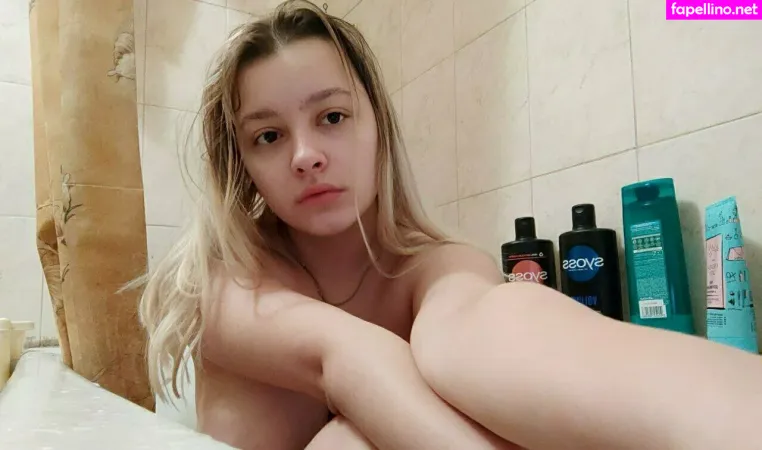 Joannabaileyfree OnlyFans Thumbnail #2oH6IwQwAL