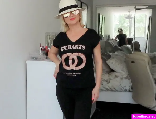 Joannamercury OnlyFans Thumbnail #GJUjBHlpko