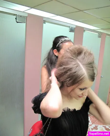 Joannasom OnlyFans Thumbnail #akqlNUO1Ov