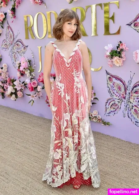 Joannasom OnlyFans Thumbnail #q7tb6HDuAj