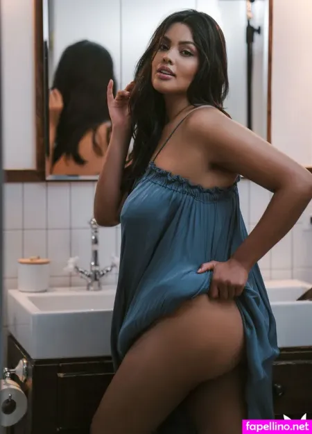 Jocelyn Corona Main Profile Photo