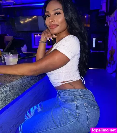 Jocelyn Mendez OnlyFans Thumbnail #semdhehiuV