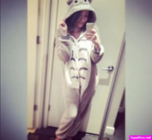 Jodelle Ferland OnlyFans Thumbnail #wS1n5VZbB9