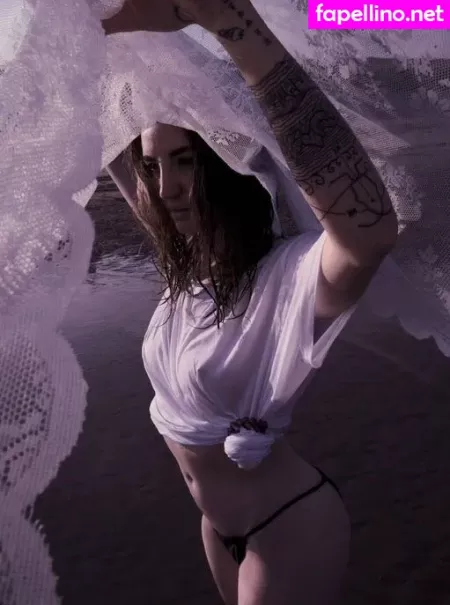 Jodie Calussi OnlyFans Thumbnail #gRSfBunr8b