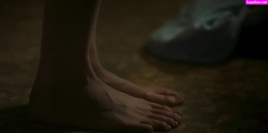 Jodie Comer OnlyFans Thumbnail #cHRSfbgCrI