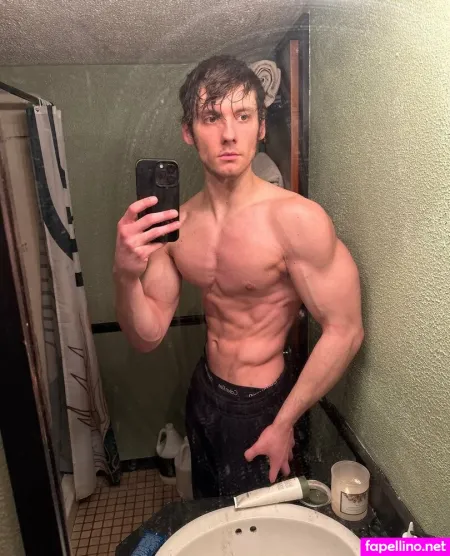 Joe Flex OnlyFans Thumbnail #BCdm8Oiy01