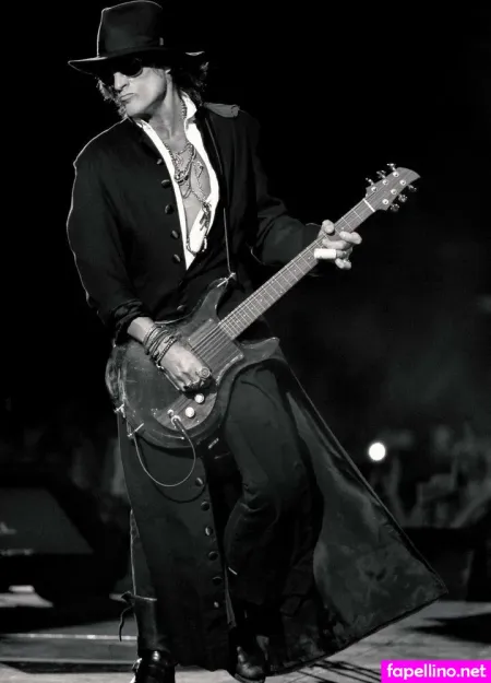 Joe Perry OnlyFans Thumbnail #4Z4F25sAkj