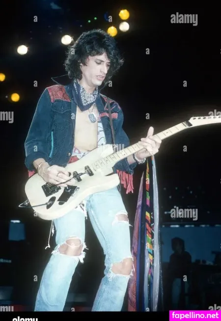 Joe Perry OnlyFans Thumbnail #oyli6KmDNA