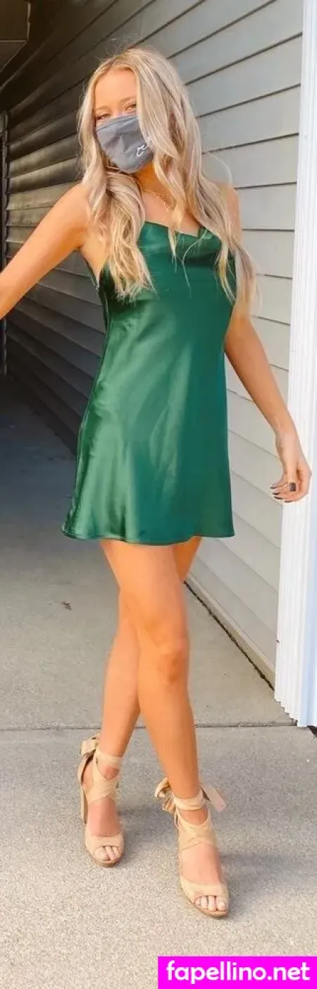 Joelle Hugney OnlyFans Thumbnail #Pa4GuAdbGG