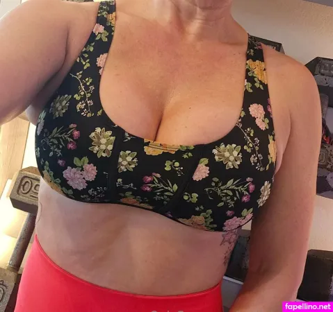 Joellebennyfree OnlyFans Thumbnail #eUE798qLGt