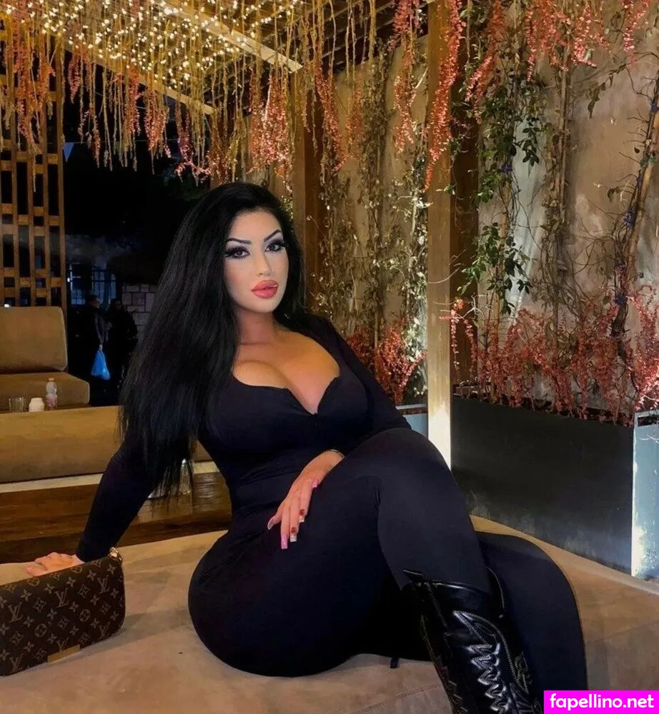 joeyhelen_ Nude Leaked OnlyFans Photo #GCHK8oI27i