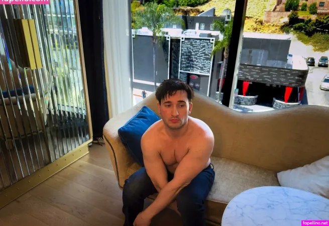 Joeysasso OnlyFans Thumbnail #Gk0zKmQN7u