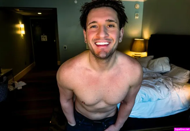 Joeysasso OnlyFans Thumbnail #X8rMe6lhdn