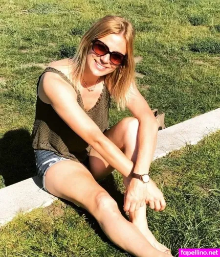 Johanna Elsig OnlyFans Thumbnail #KC8oZYhh8m