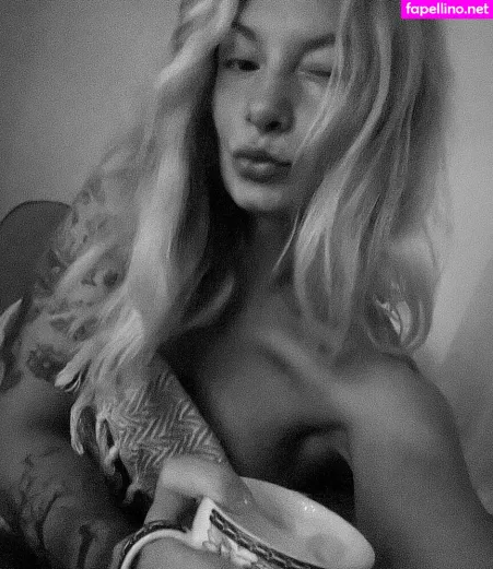Johanna Juhlin OnlyFans Thumbnail #2GigRrWsXk
