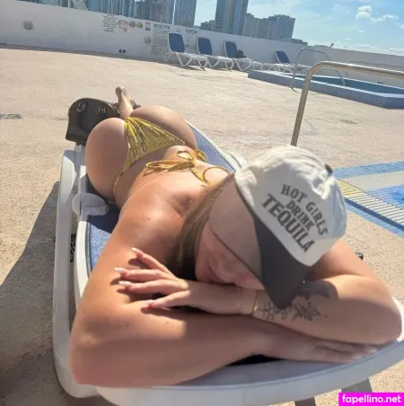 Johannamarie OnlyFans Thumbnail #pbsncS8zXL
