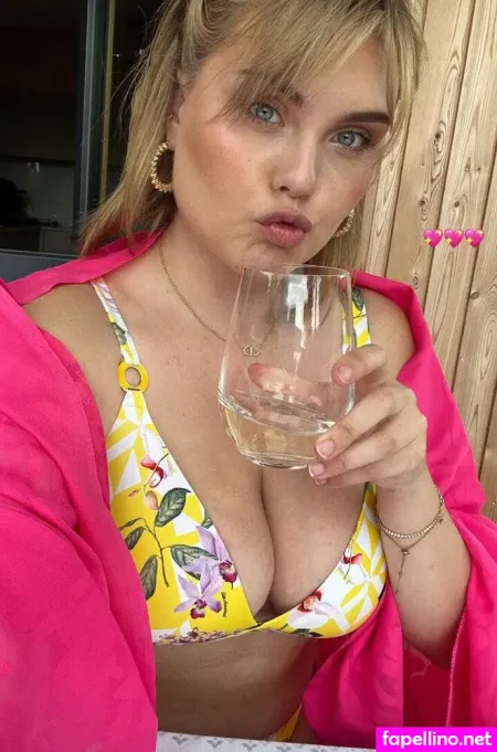Johannamuellner OnlyFans Thumbnail #MC6Aqk1UXs
