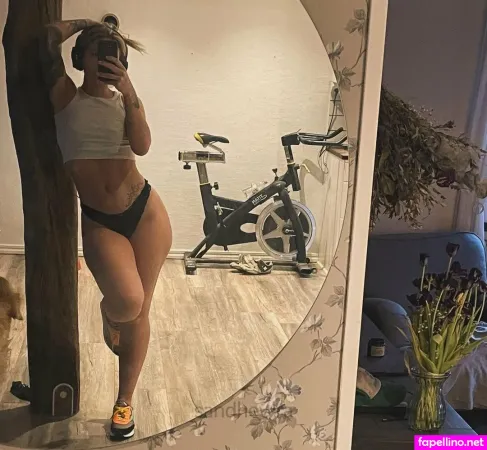 Johannnajuhlin OnlyFans Thumbnail #bVpfyFJr3n