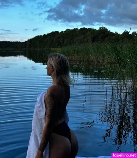 Johannnajuhlin OnlyFans Thumbnail #rJeVFGXzYI